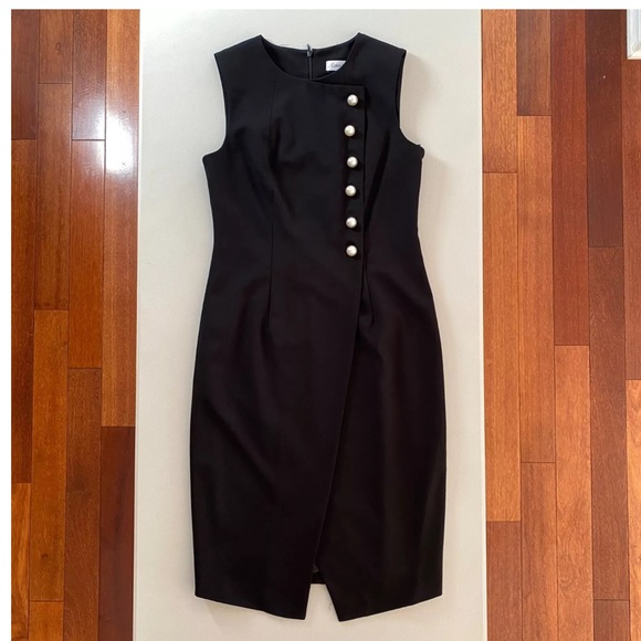 Black Dress - Picture 3 of 13